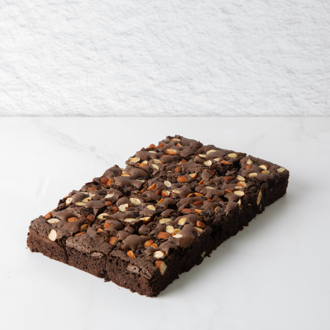 Best Classic Brownies with Almonds  Chocolate Chips Bakery in India -  Labonel Fine Baking